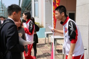 部活勧誘 (3)