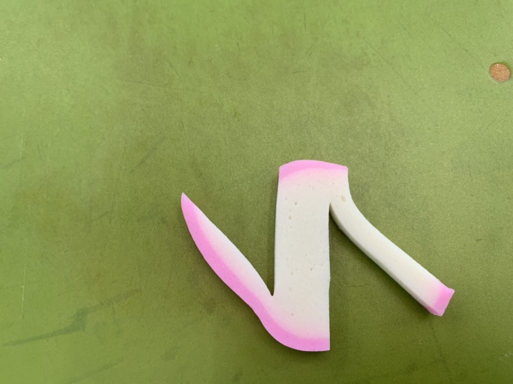 かまぼこの飾り切り第一弾 結び 花咲徳栄高等学校