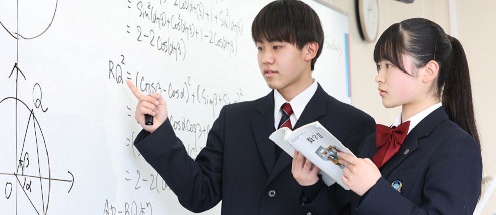 花咲徳栄高等学校