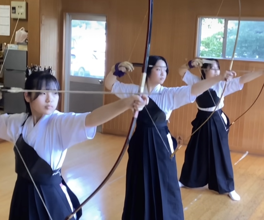 8月4日 扇の的弓道大会 日光市中宮祠中禅寺湖畔で実施