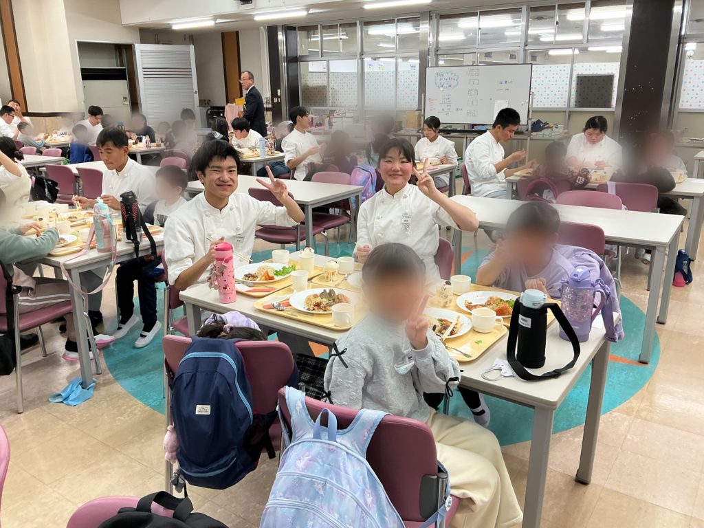 龍興寺こども寺子屋～小学生と調理実習で異年齢交流～